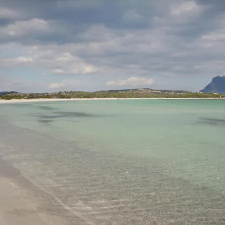 Stunning Bouganvillage Bedroom Num1313 *