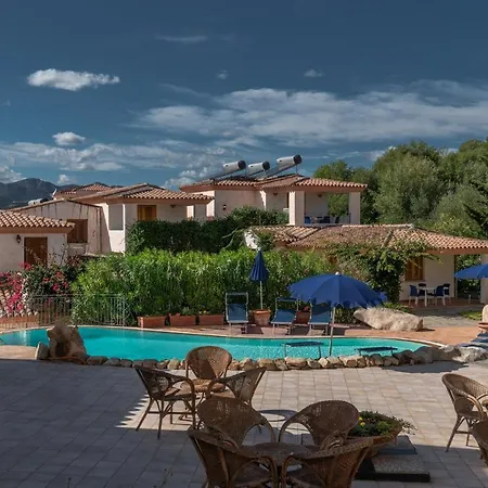 Stunning Bouganvillage Bedroom Num1313 * 塔瑙内拉